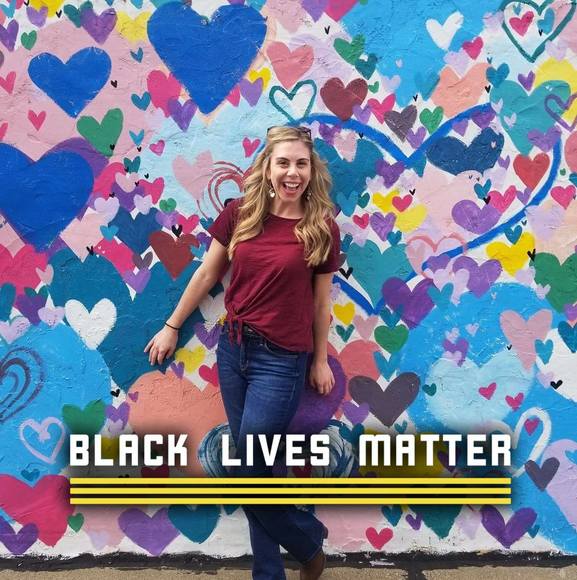 Meet your Posher, Em - Picture 1 of 1